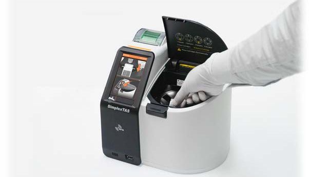 Medicion Creatinkinasa CK y PCR Analizador automático SimplexTAS 101 para medición de Creatín Quinasa (CK), Proteína C Reactiva (PCR) y otros parámetros